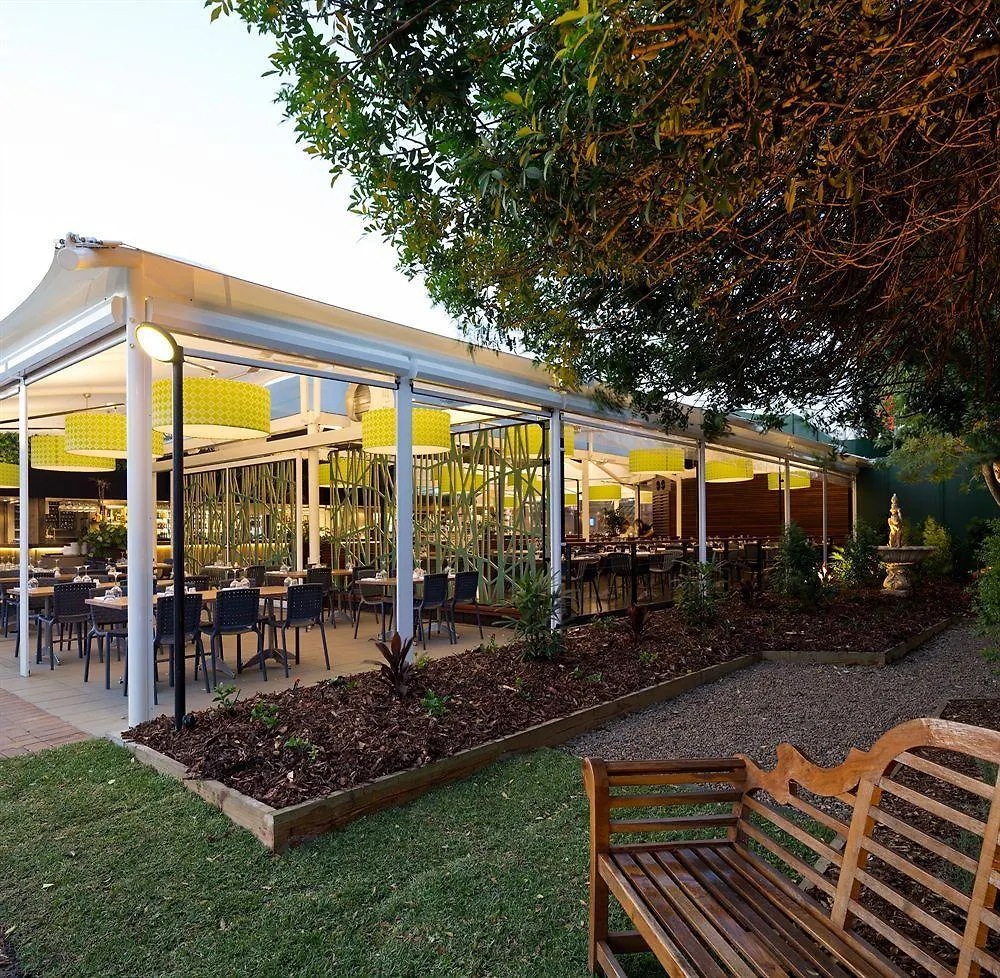 The Glen Hotel And Suites Rochedale Australia