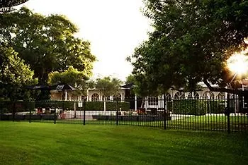 The Glen Hotel And Suites Rochedale Australia