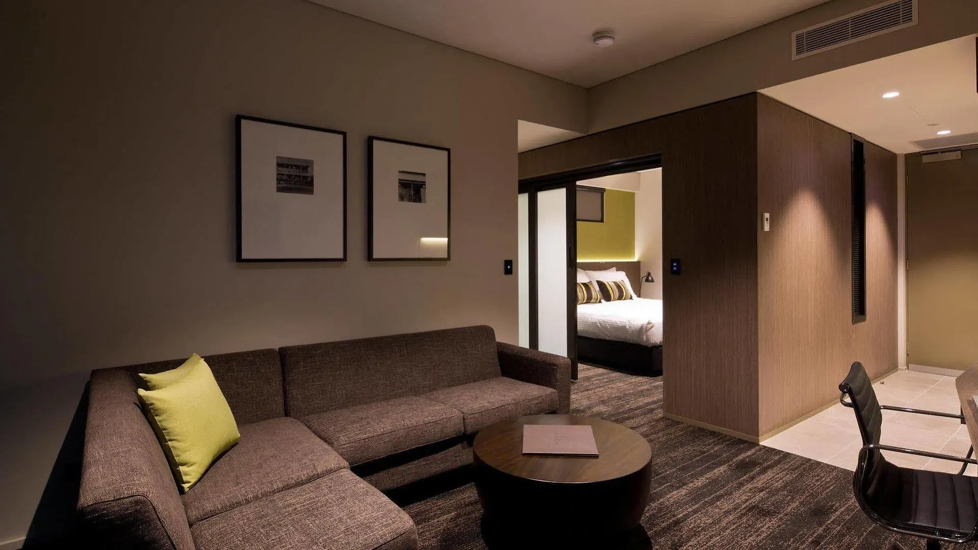 The Glen Hotel And Suites Rochedale